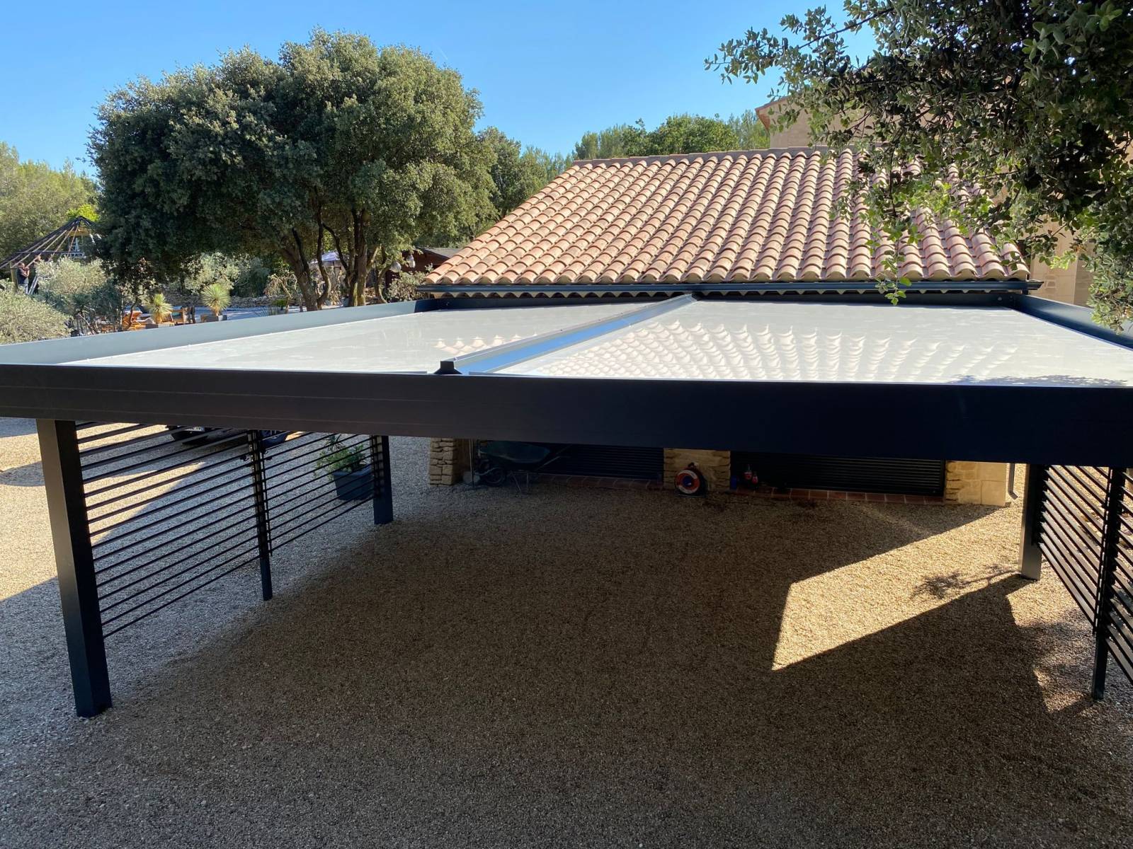 garage ou abri voiture 