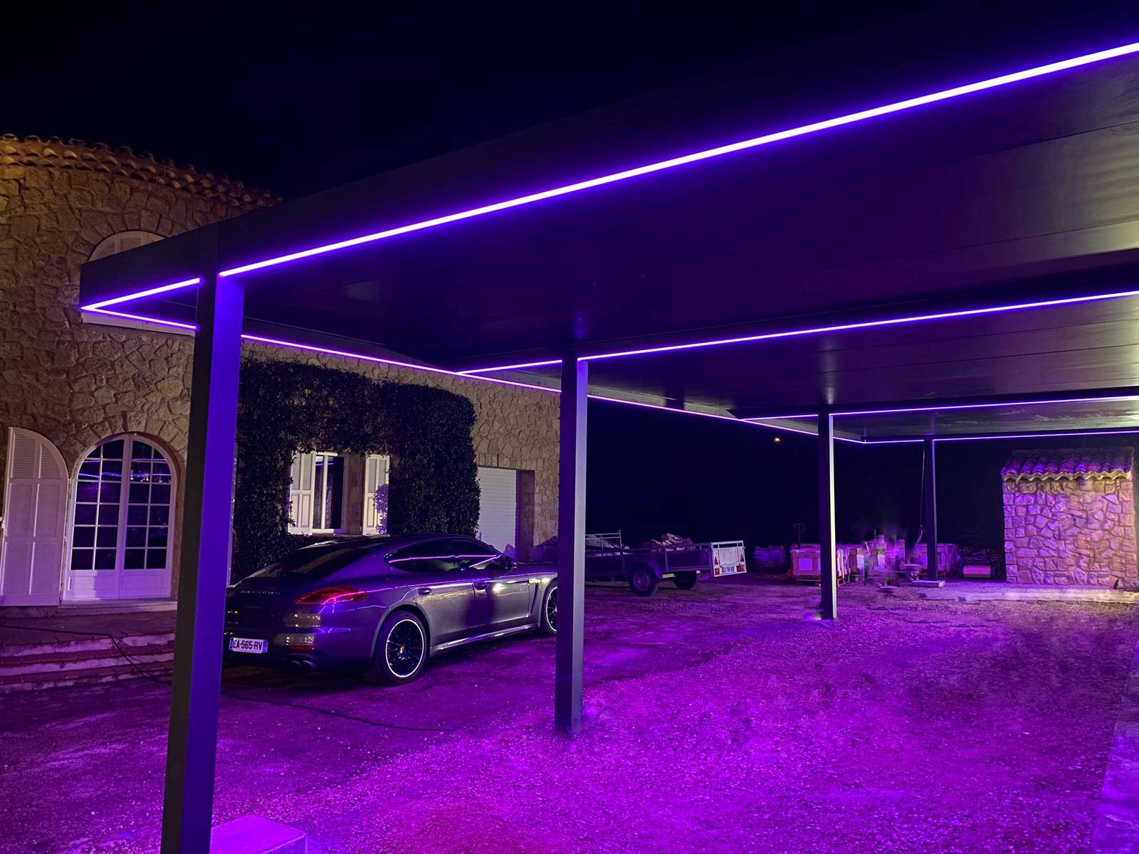 Abri voiture en aluminium avec éclairage