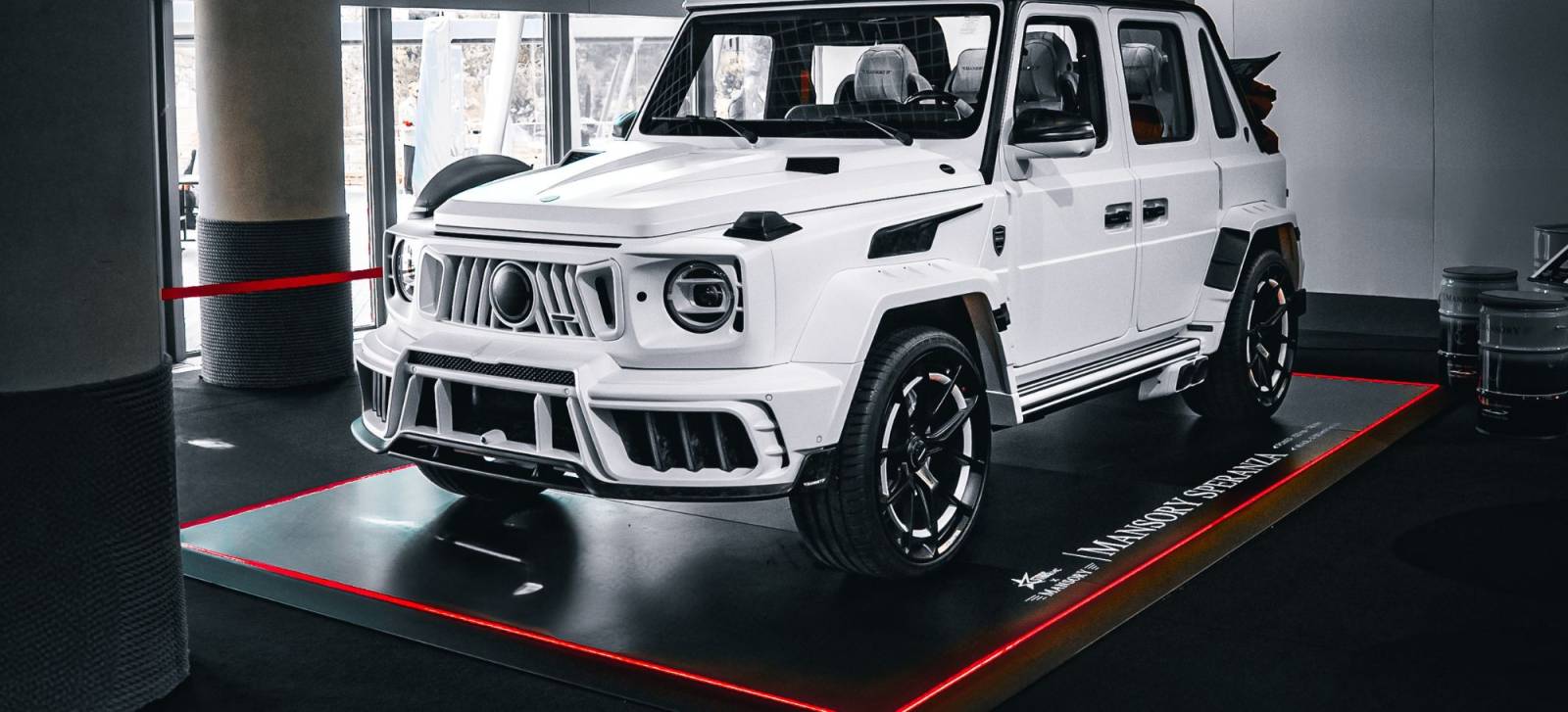 Exposition voiture de luxe Lyon 