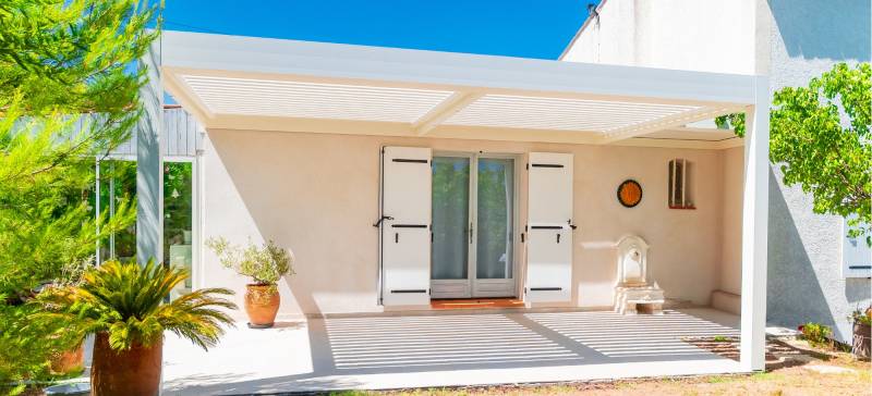 pergola design blanche Marennes