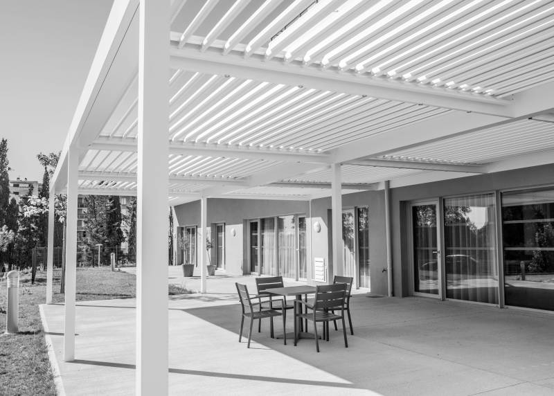 Pergola pas chère à Lyon 