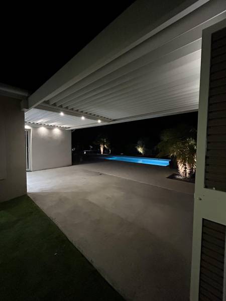 Nouvelle Pergola Bioclimatique à Chénérailles dans le 42 : Élégance, Confort et Modernité