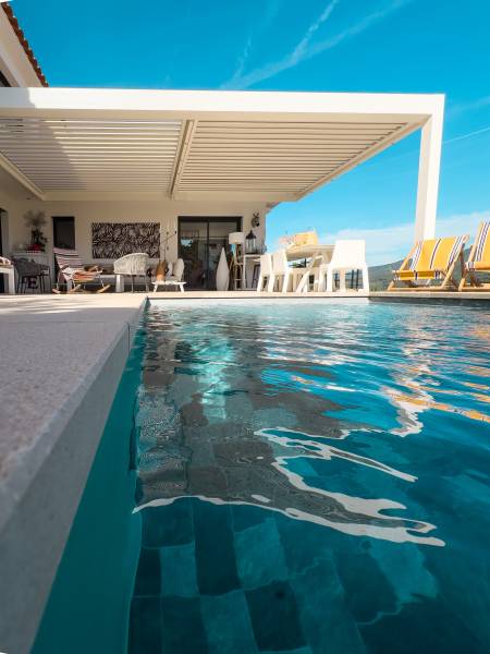 pergola bioclimatique en alu