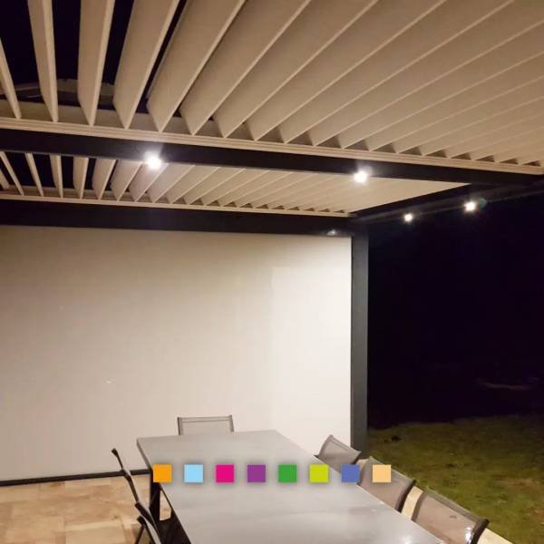 pergola bioclimatique avec éclairage spot led